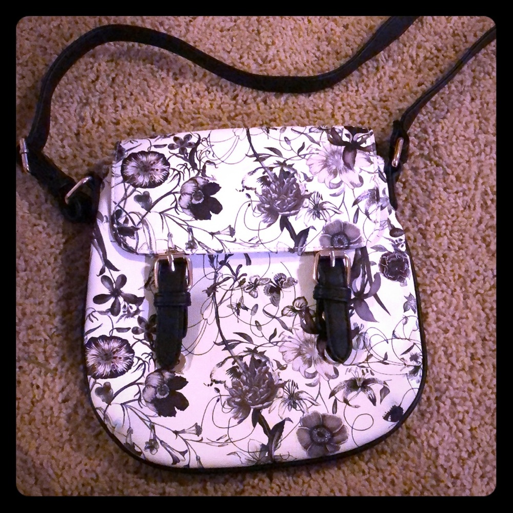 Black and white vintage floral crossbody purse